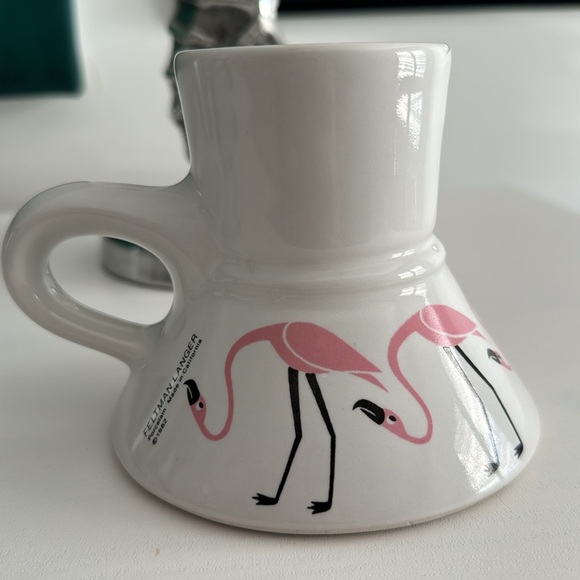 Feltman Langer Vintage Flamingos Travel Non Spill Wide Base Travel Mug w… - Picture 3 of 8